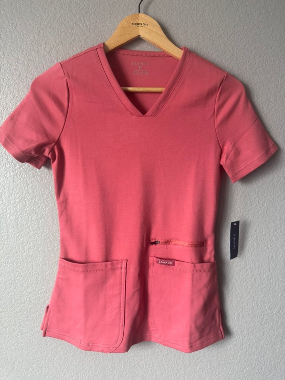 NWT Jaanuu "Dusty Rose" Scrub Set - Knitted Stretch Fabric - Size XS - Picture 2 of 8
